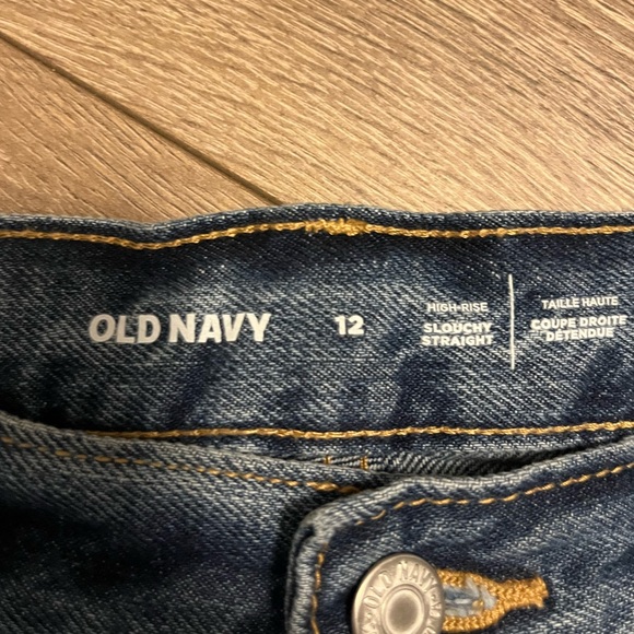 Old Navy size 12 straight leg high waist medium wash - Picture 2 of 3